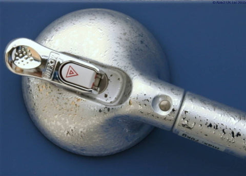 Mobeli Dual Grab Handle 650mm - Chrome
